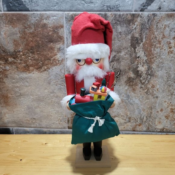 VTG Handcrafted Nutcracker Klaus Toysack 1992 - Picture 1 of 12